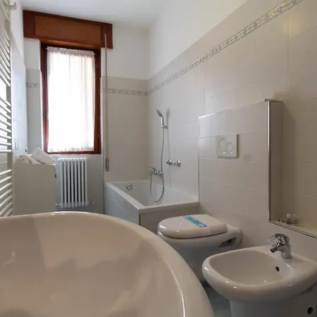 Mamma Ciccia - Front Apartman Mandello del Lario