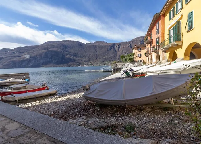 Mamma Ciccia - Front * Mandello del Lario