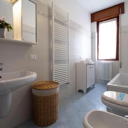 Mamma Ciccia - Front Apartamento Mandello del Lario