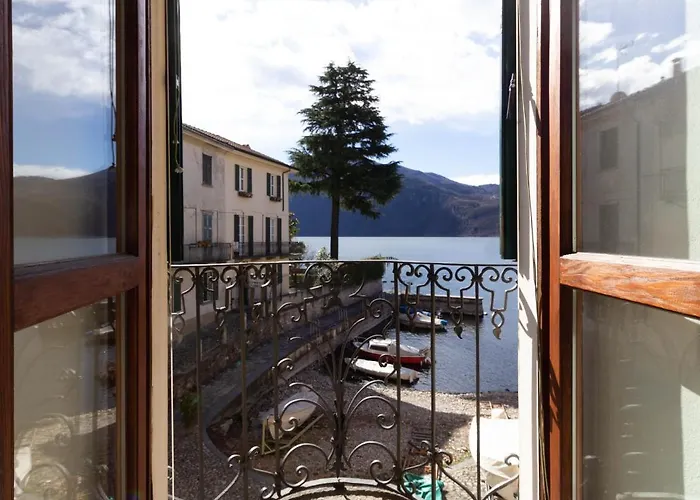 Mamma Ciccia - Front 아파트