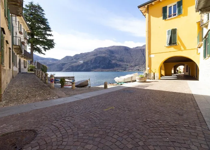 Mamma Ciccia - Front 아파트